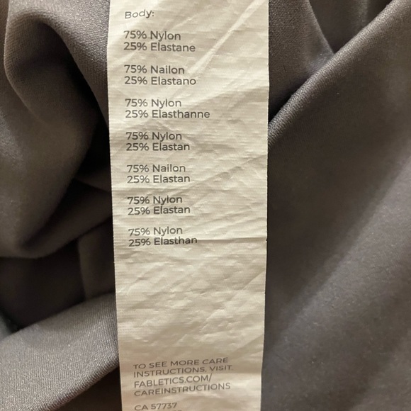 Fabletics Trinity High Waisted Buttery
Soft Pocket Leggings XXS - Picture 5 of 5